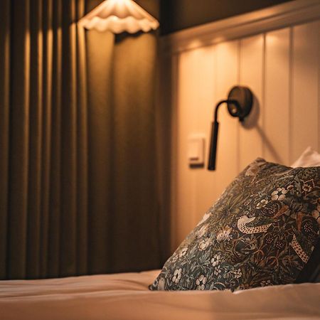 Tva Skyttlar Hotel Orby ภายนอก รูปภาพ