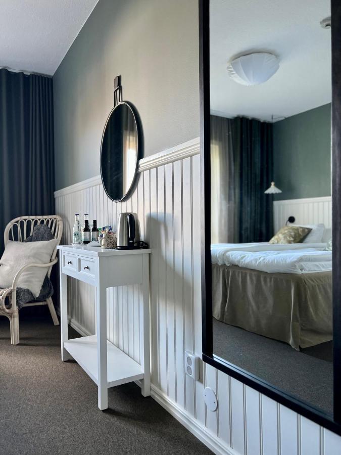 Tva Skyttlar Hotel Orby ภายนอก รูปภาพ